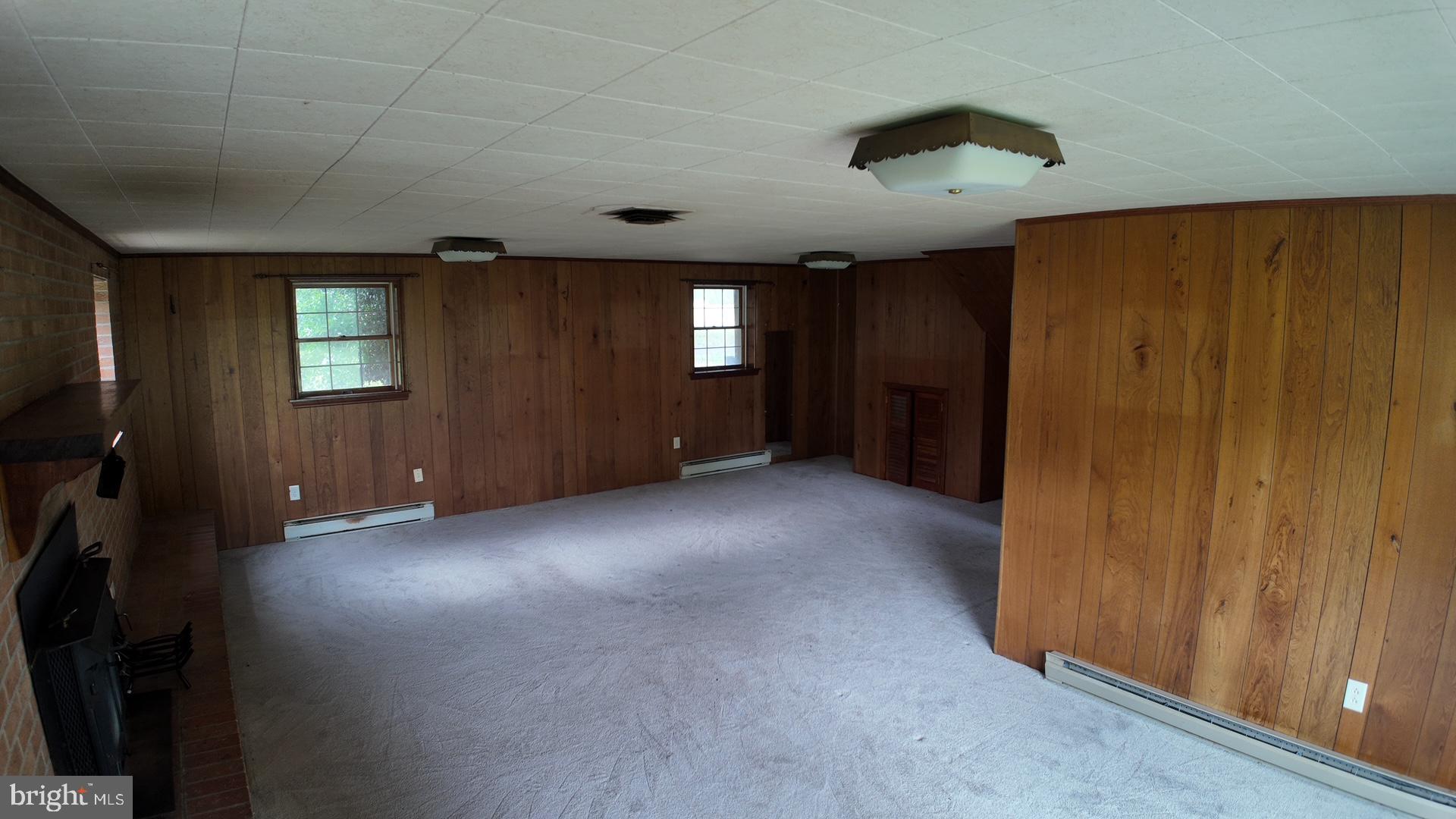 8936 GOLDSBOROUGH NECK ROAD
