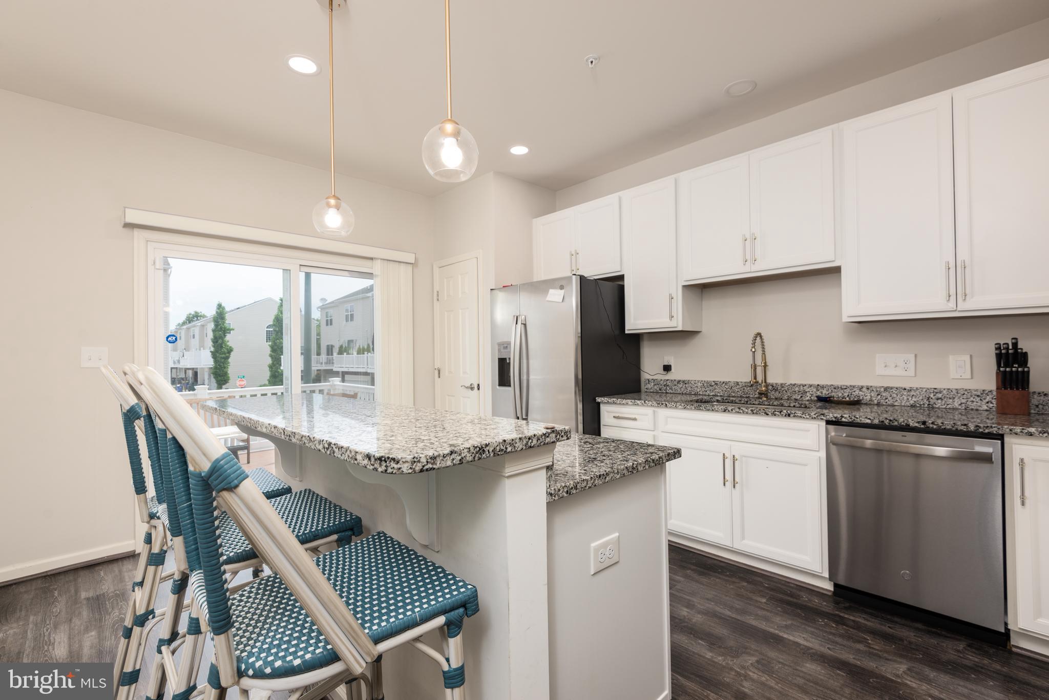 408 CROWBERRY CIRCLE