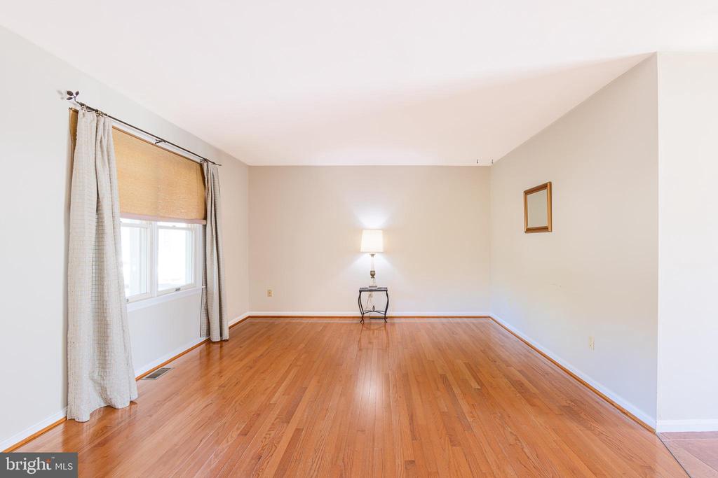 312 SPRING DRIVE