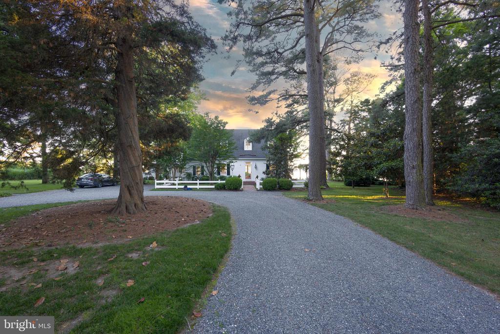 24878 W FERRY NECK ROAD