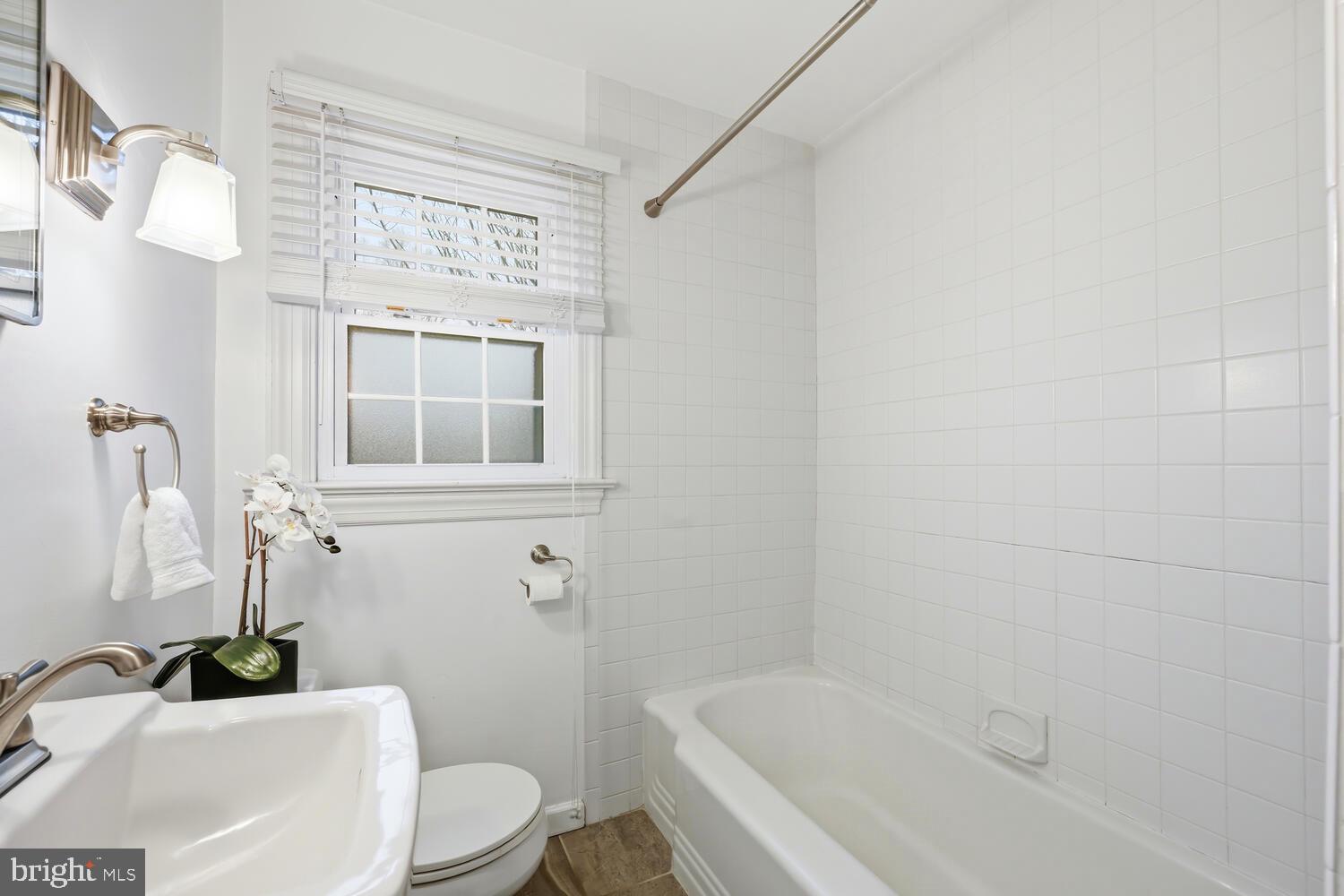 304 ELM AVENUE