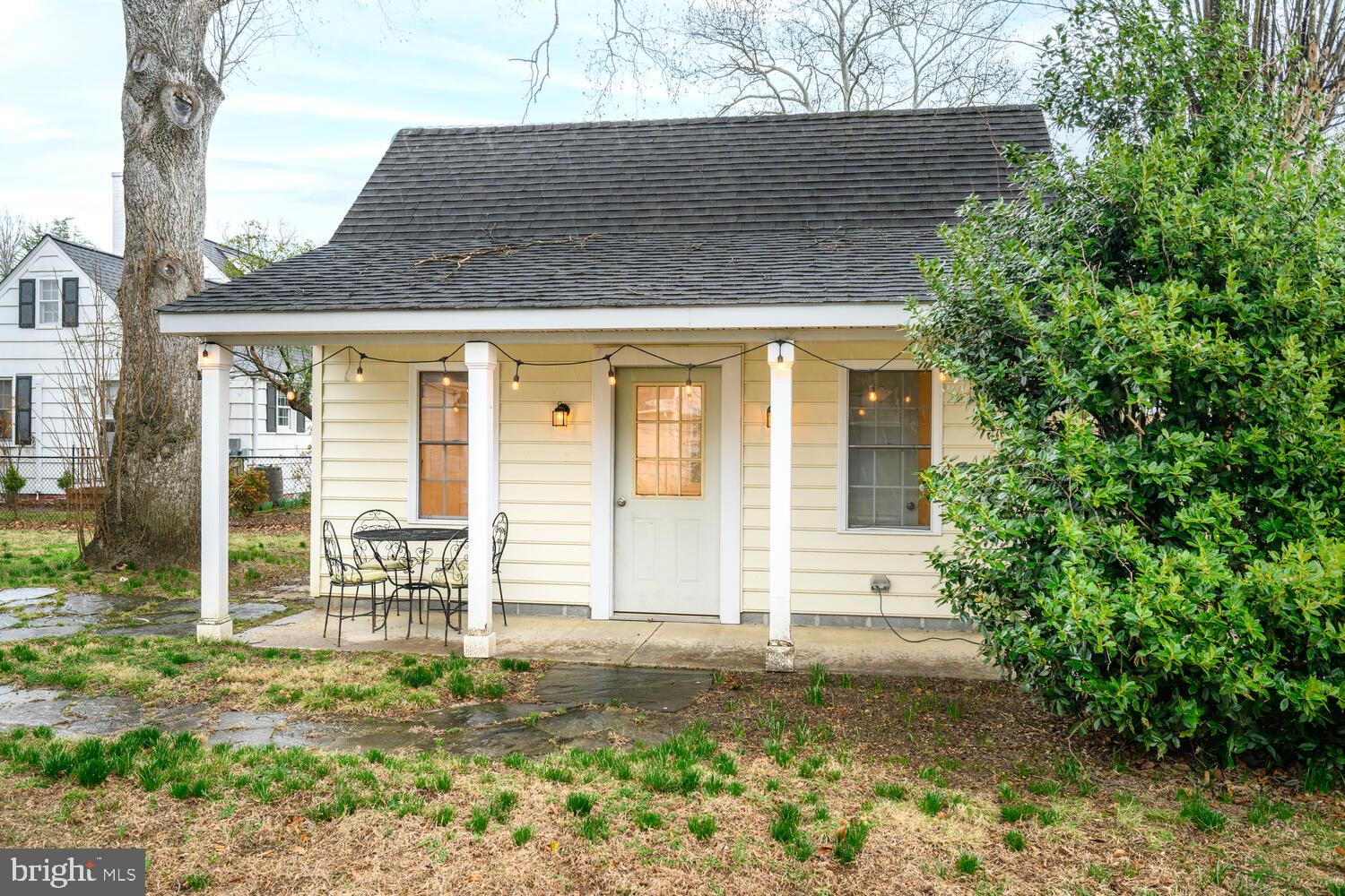 304 ELM AVENUE