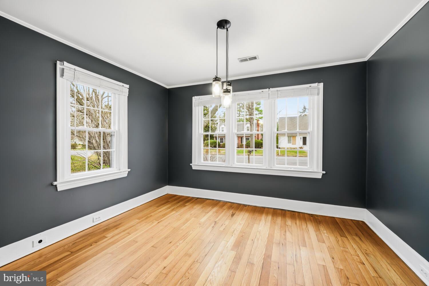 304 ELM AVENUE