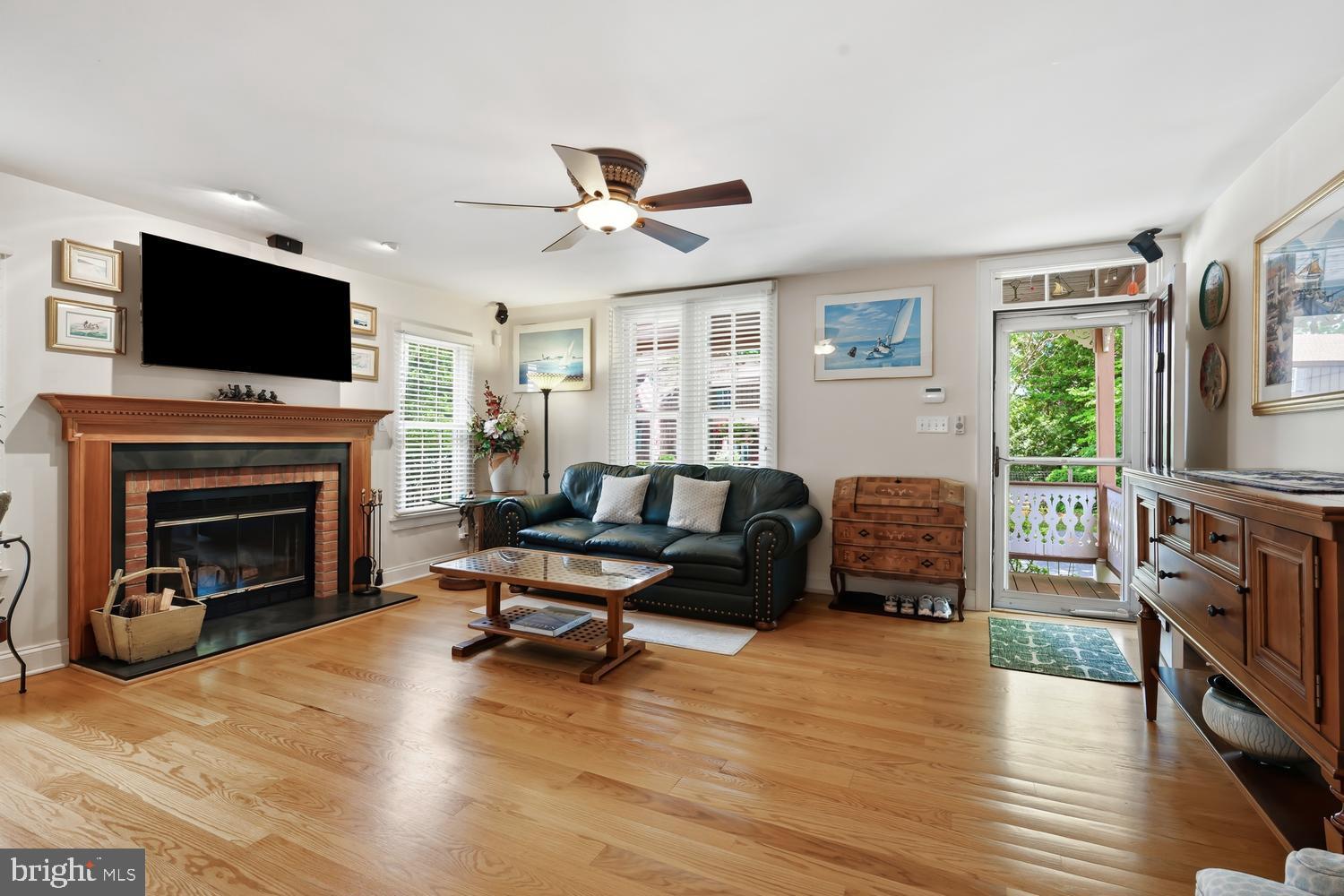 228 SOUTH STREET