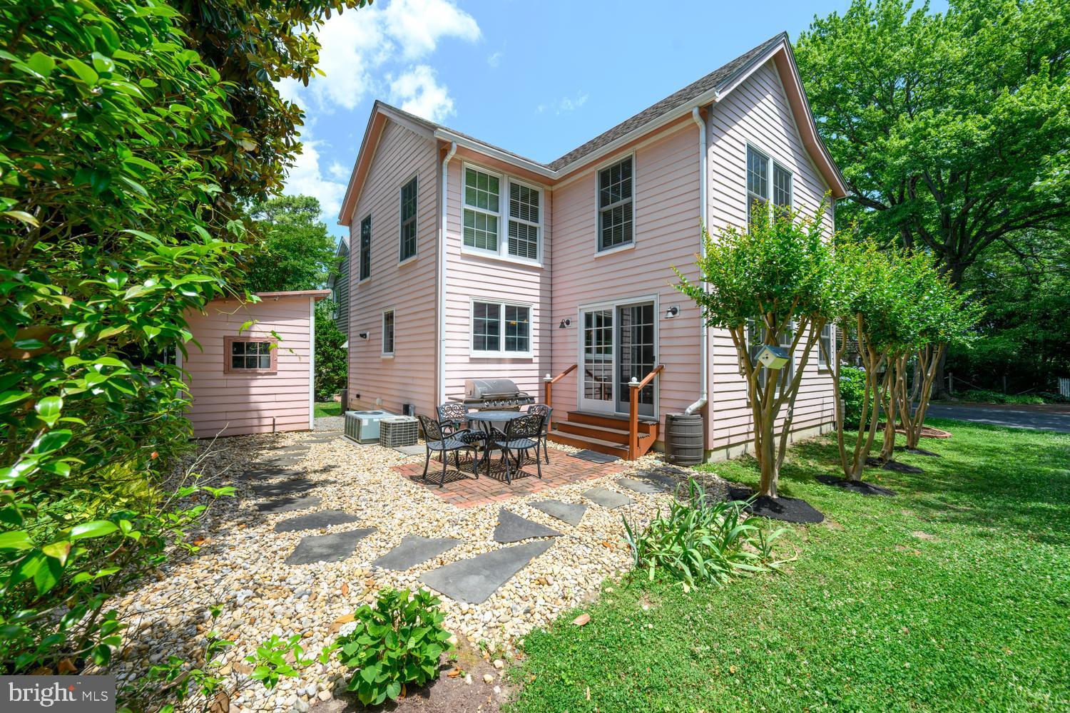 228 SOUTH STREET