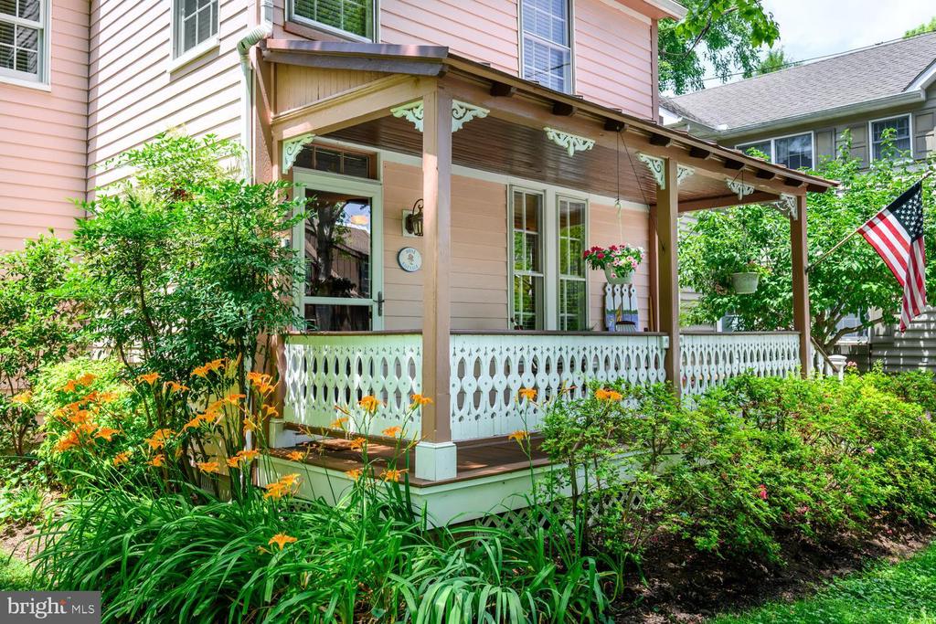 228 SOUTH STREET