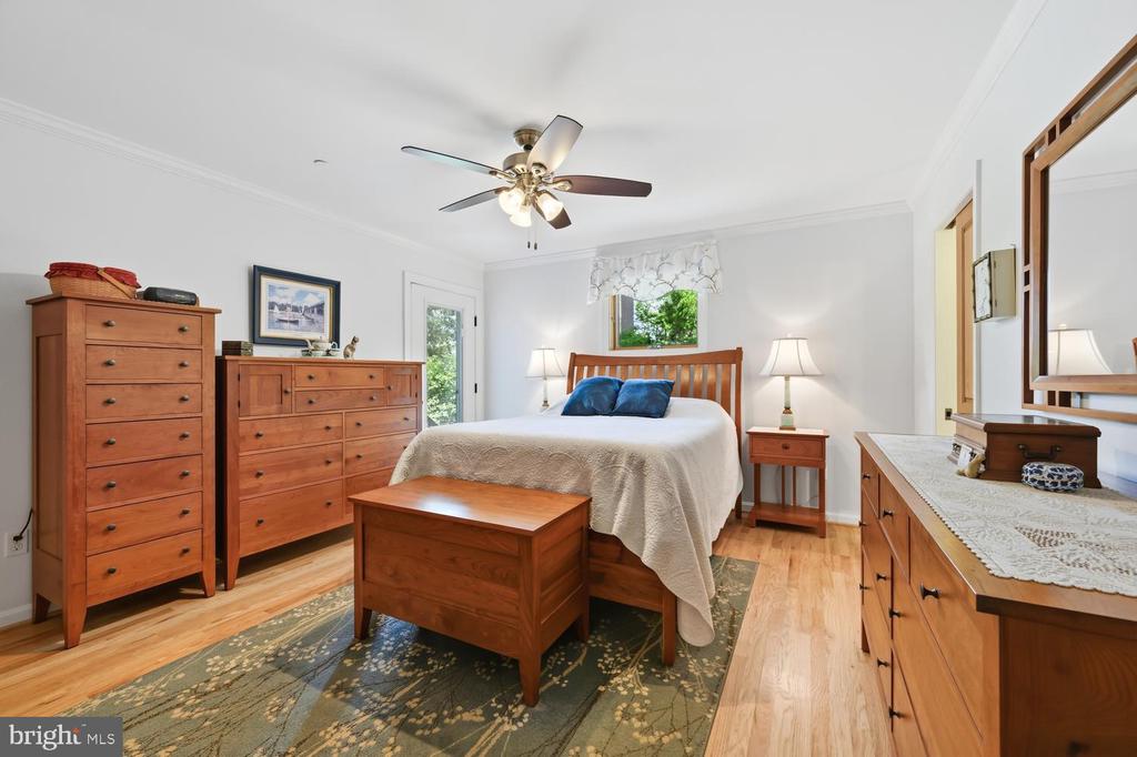 28674 EDGEMERE ROAD