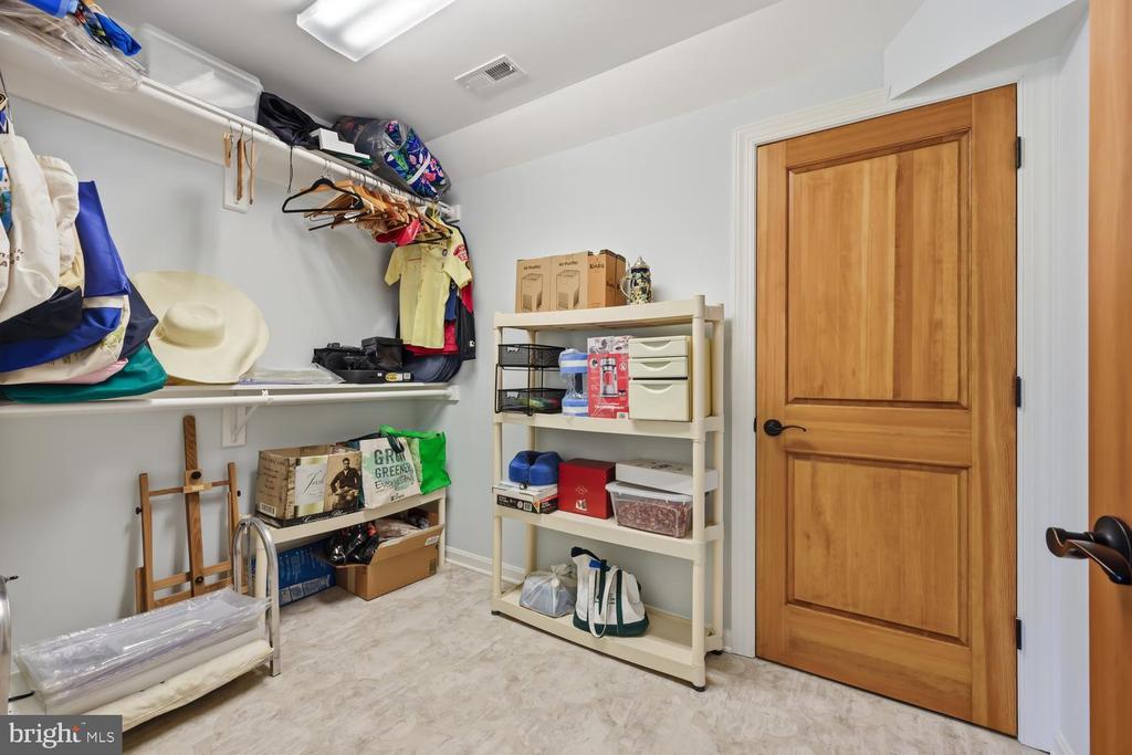 28674 EDGEMERE ROAD