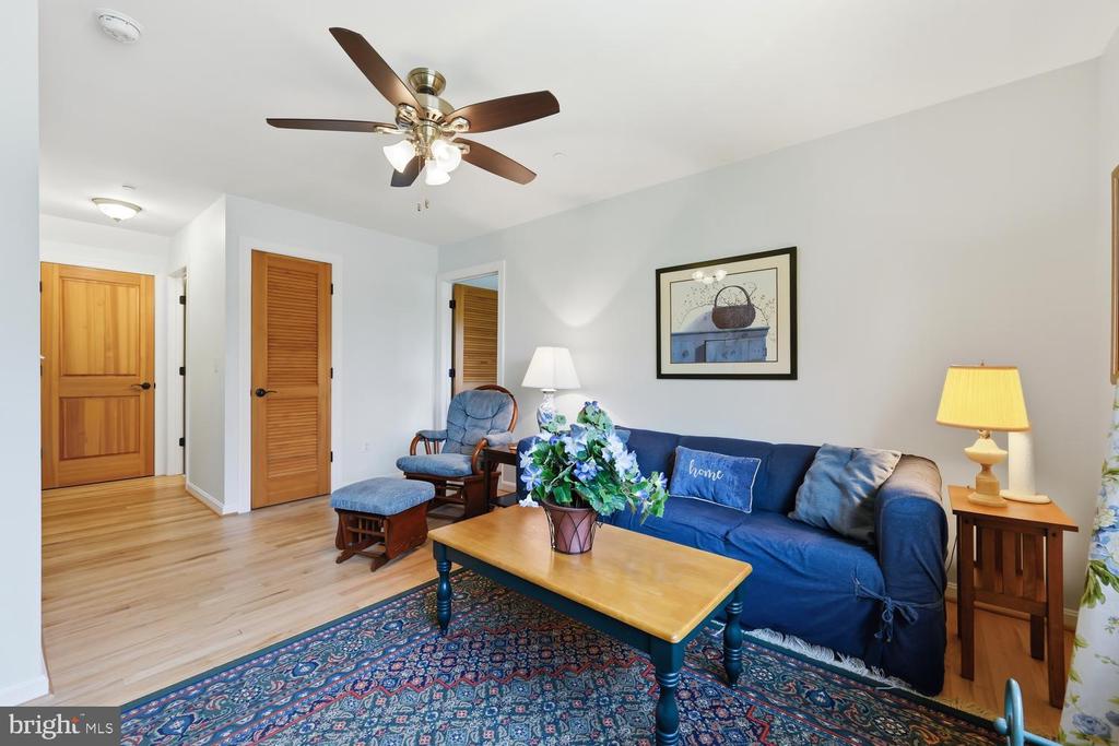 28674 EDGEMERE ROAD