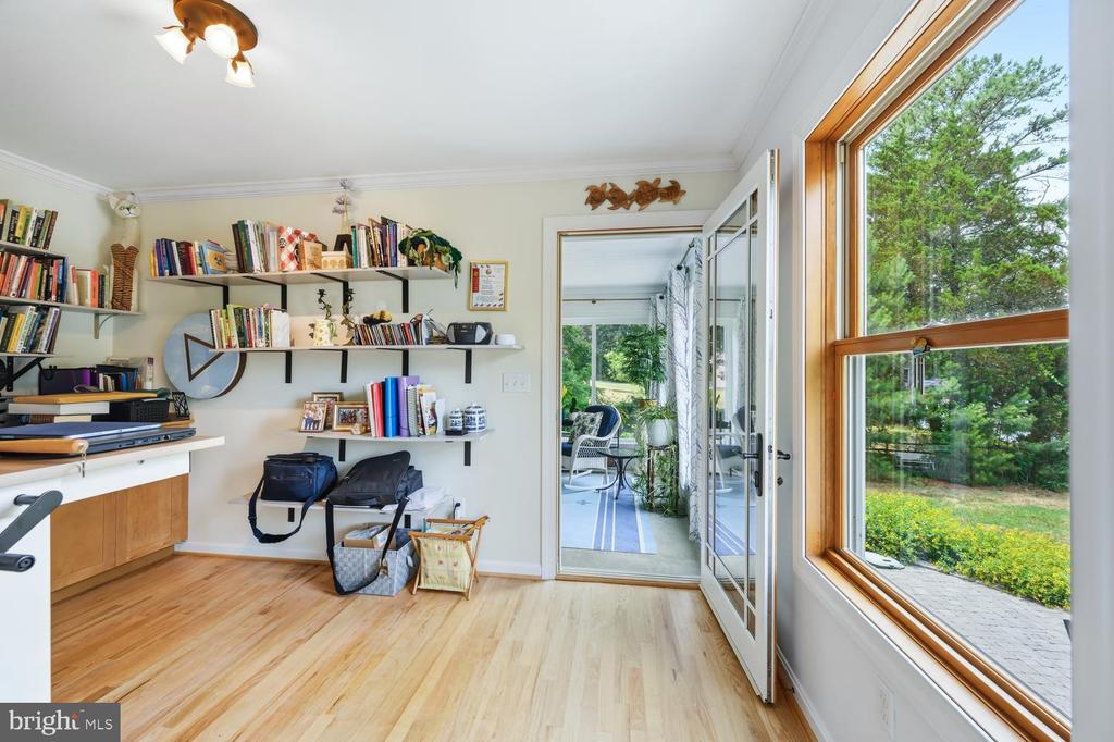 28674 EDGEMERE ROAD
