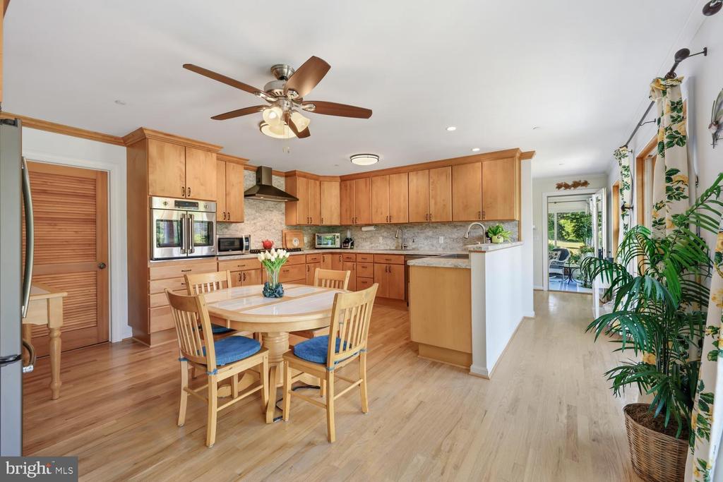 28674 EDGEMERE ROAD