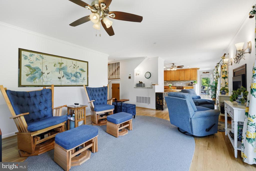 28674 EDGEMERE ROAD