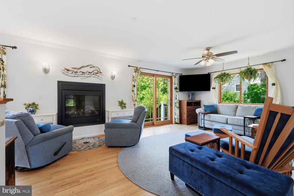 28674 EDGEMERE ROAD