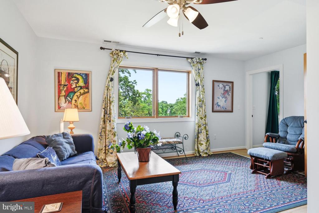 28674 EDGEMERE ROAD