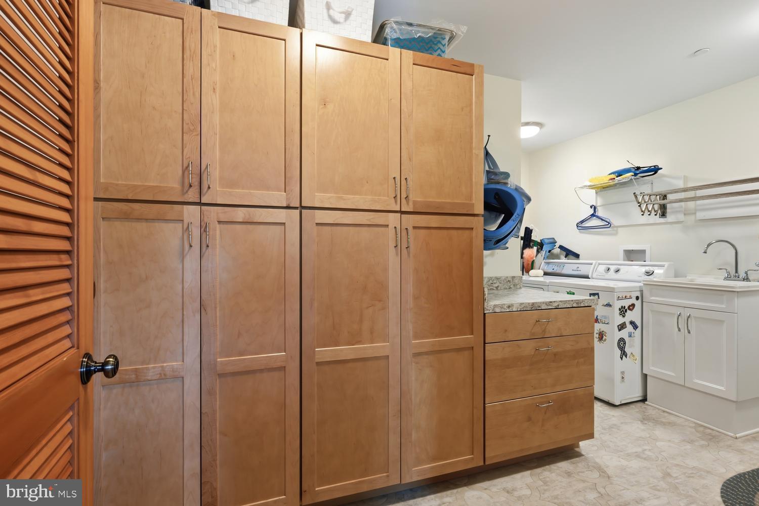 28674 EDGEMERE ROAD