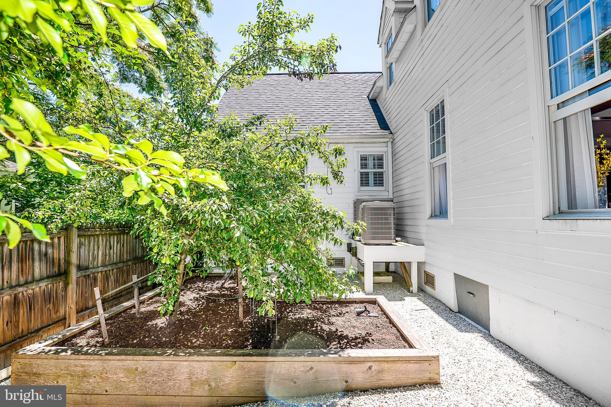 208 FACTORY STREET