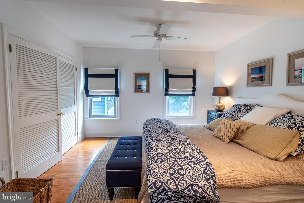 106 STRAND 2