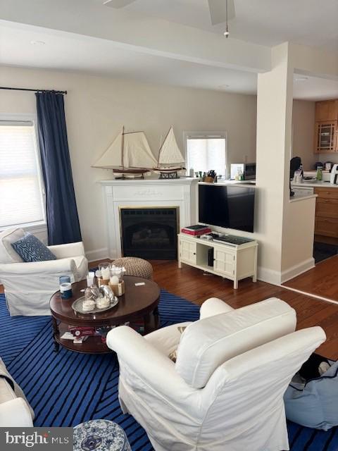 106 STRAND 2
