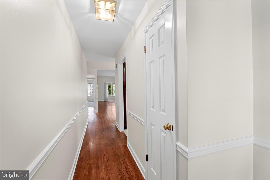 1175 S WASHINGTON STREET Unit: 18