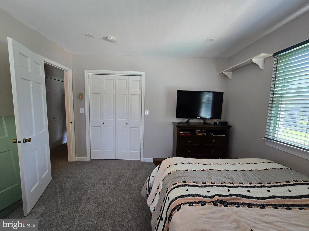 28091 OAKLANDS CIRCLE