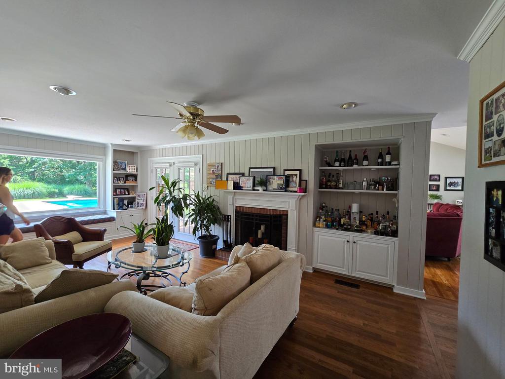28091 OAKLANDS CIRCLE
