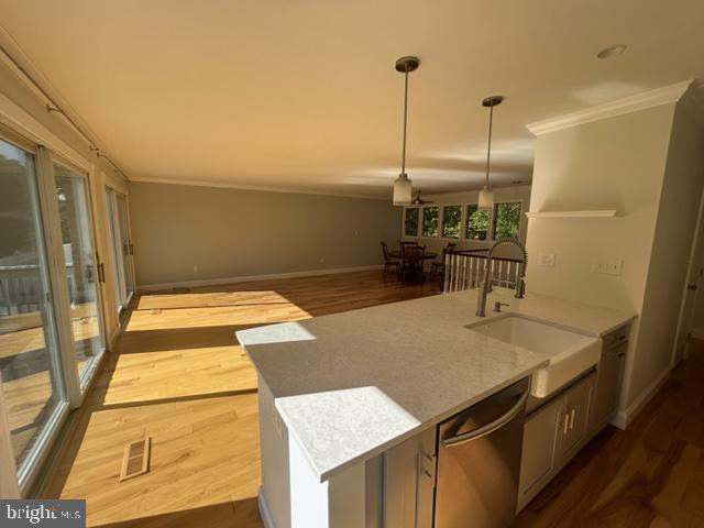 24700 DEEPWATER POINT DRIVE Unit: 10