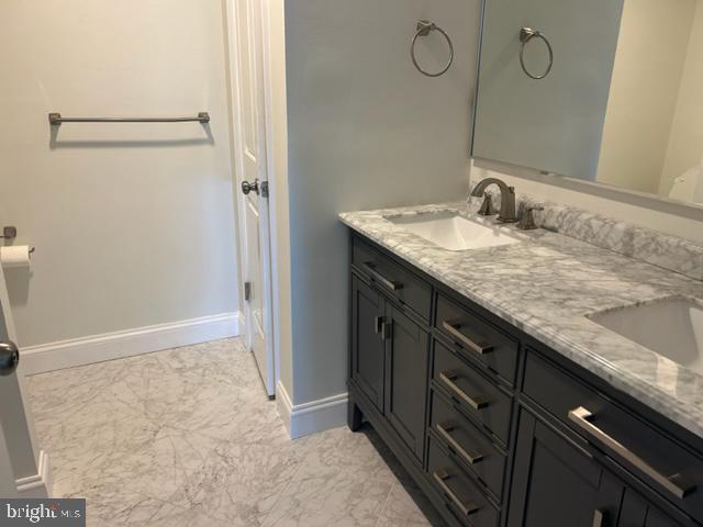 24700 DEEPWATER POINT DRIVE Unit: 10