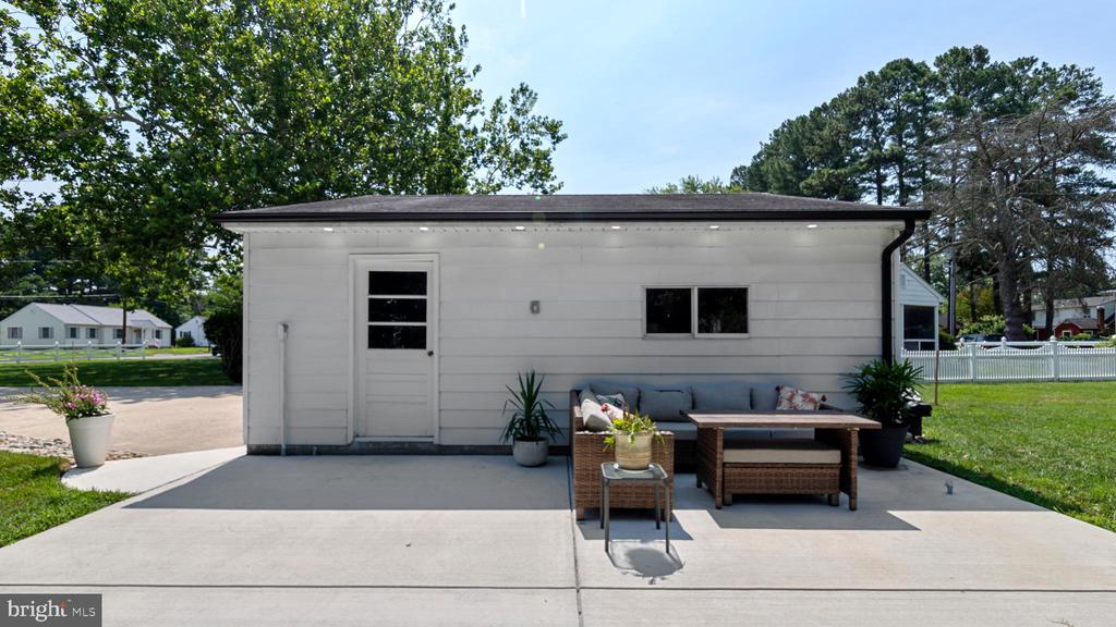 104 SYCAMORE AVENUE