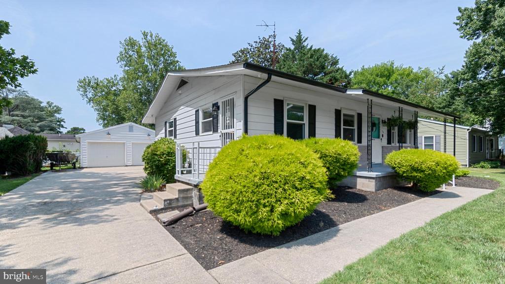 104 SYCAMORE AVENUE
