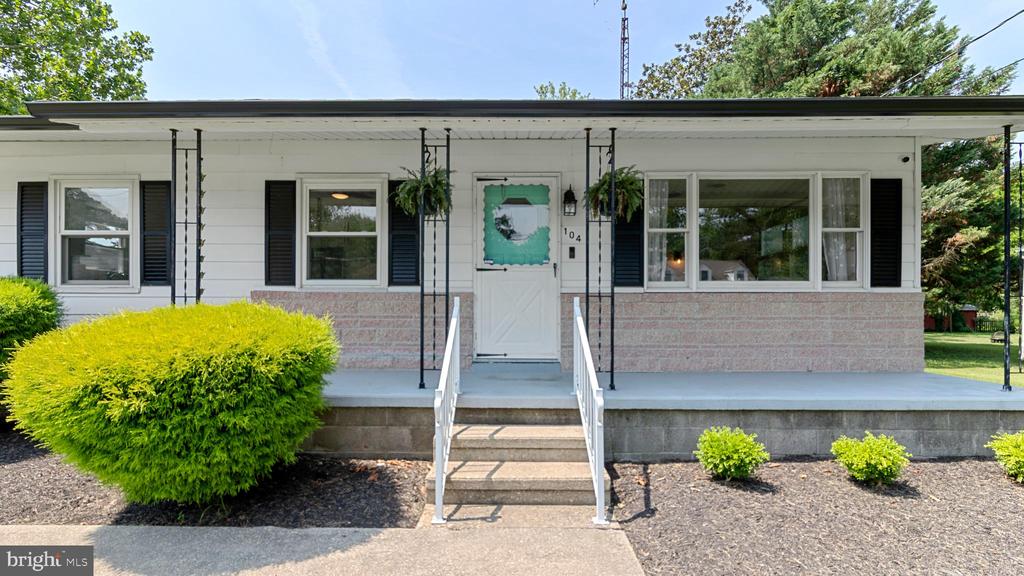 104 SYCAMORE AVENUE