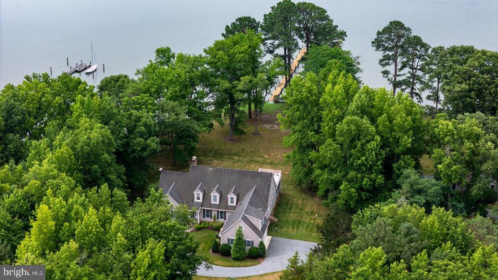 27877 BENT FARM LANE