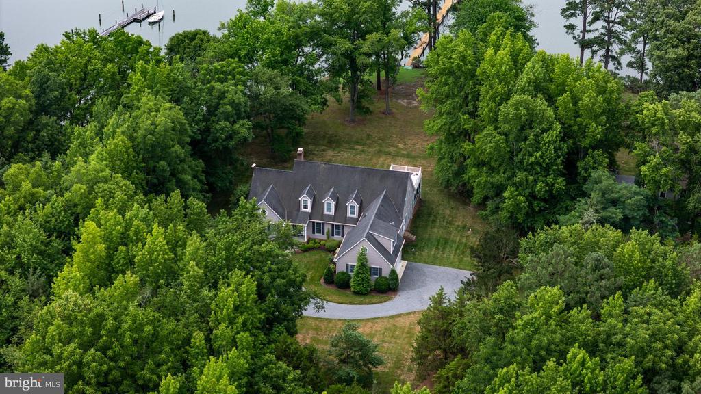 27877 BENT FARM LANE