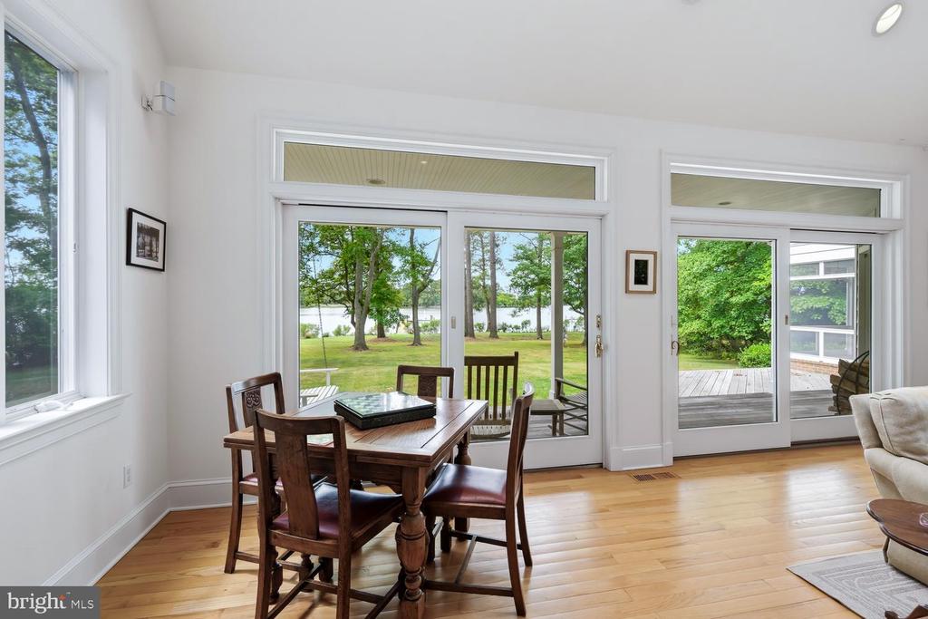 27877 BENT FARM LANE