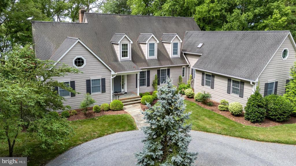 27877 BENT FARM LANE