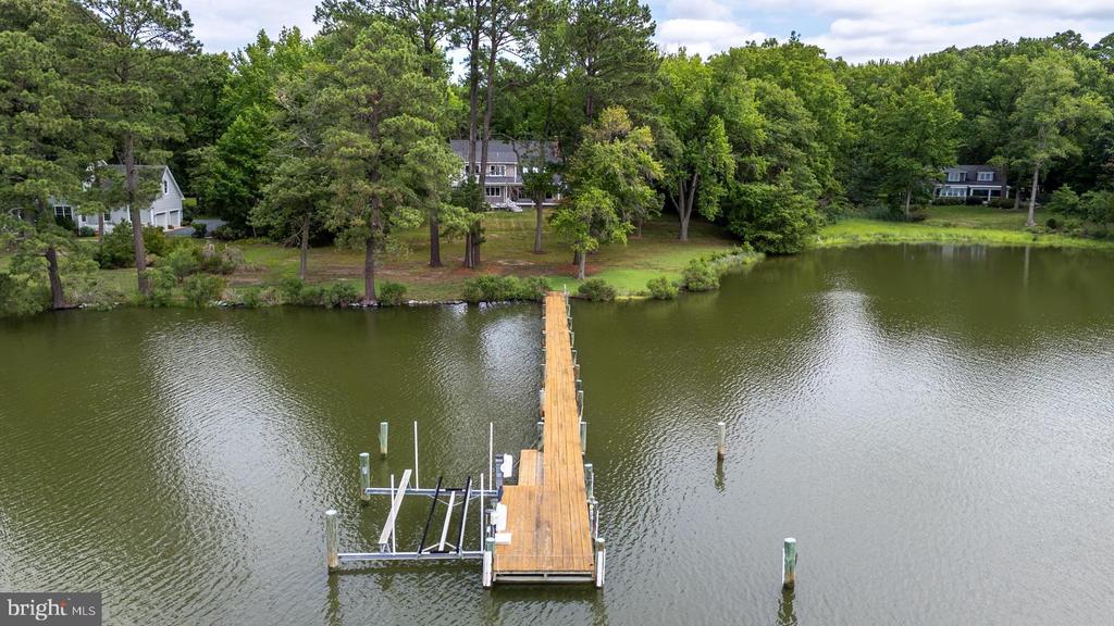 27877 BENT FARM LANE