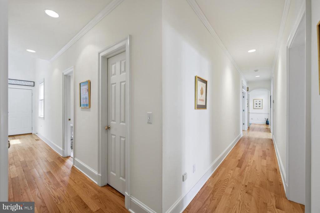 27877 BENT FARM LANE