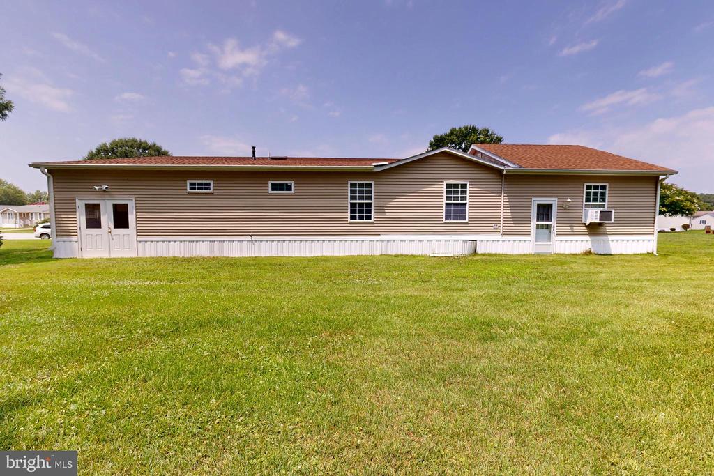 1 VICTORIA COURT