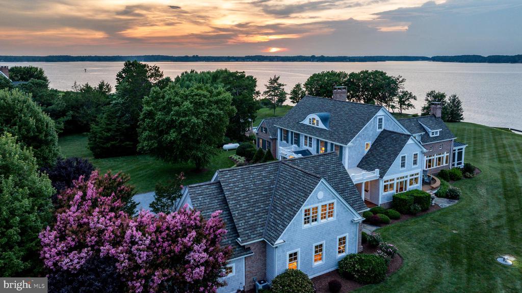 5381 MORGANS POINT DRIVE