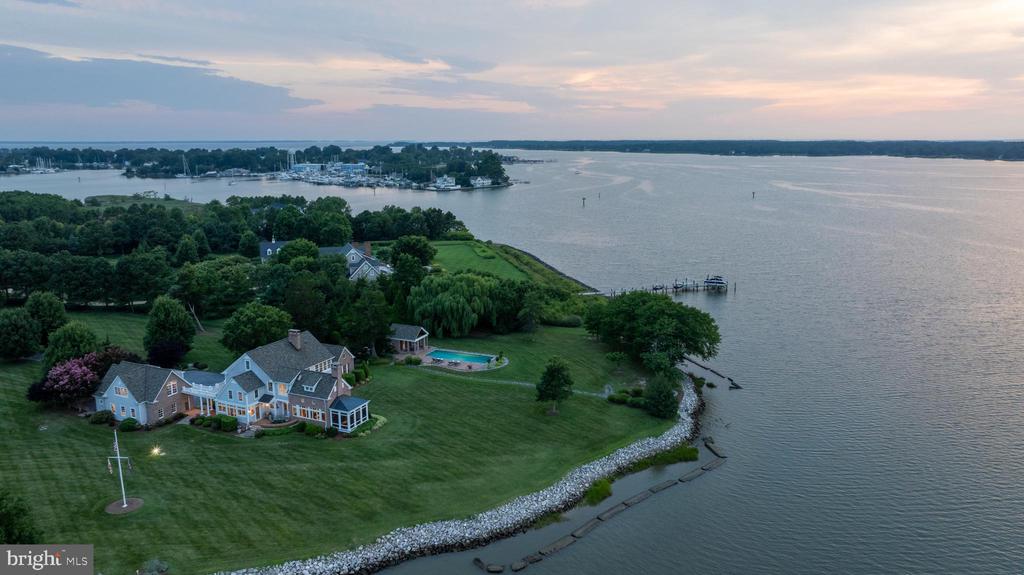 5381 MORGANS POINT DRIVE