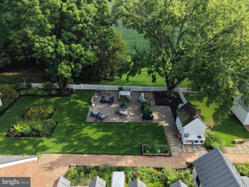 32137 DISCOVERY DRIVE