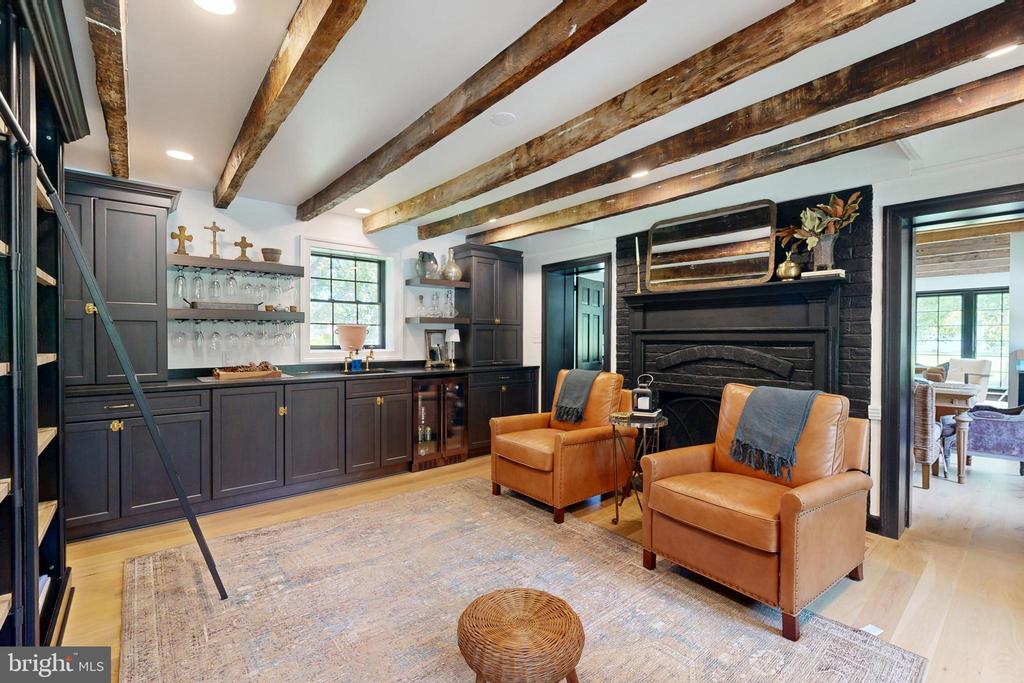 32137 DISCOVERY DRIVE