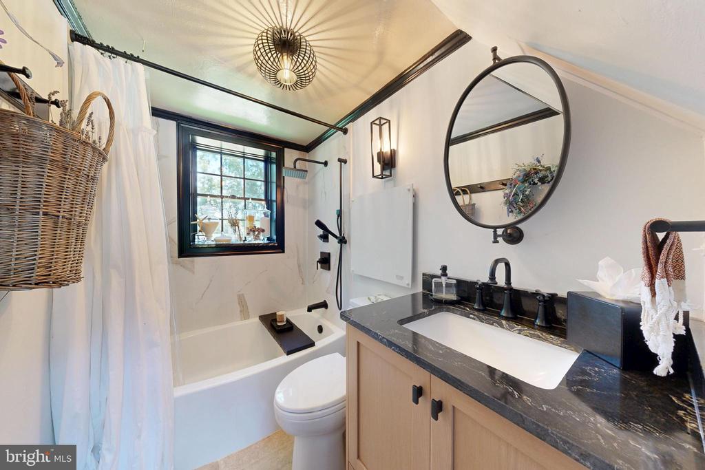 32137 DISCOVERY DRIVE
