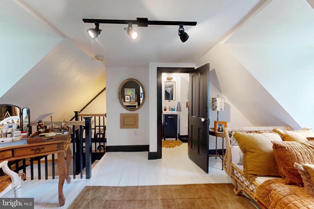 32137 DISCOVERY DRIVE