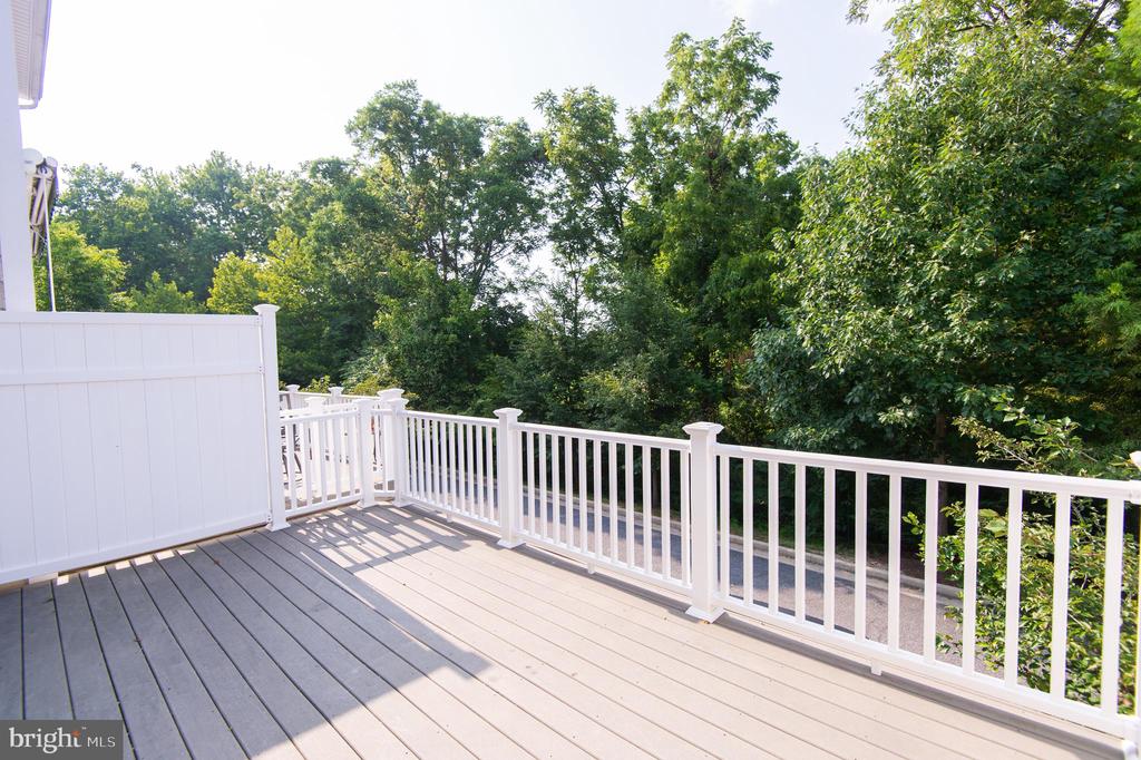 300 DIXON STREET Unit: 505