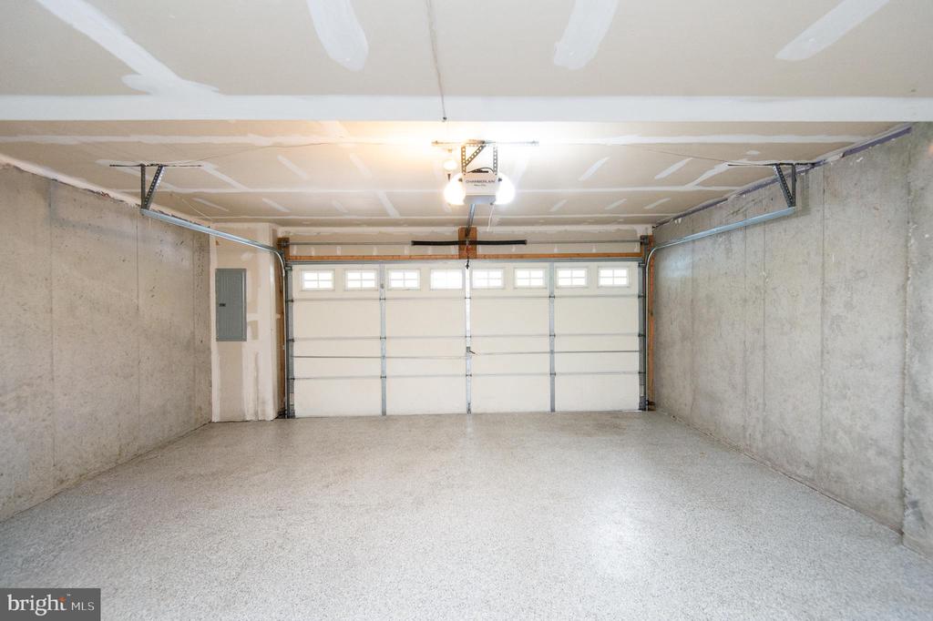300 DIXON STREET Unit: 505