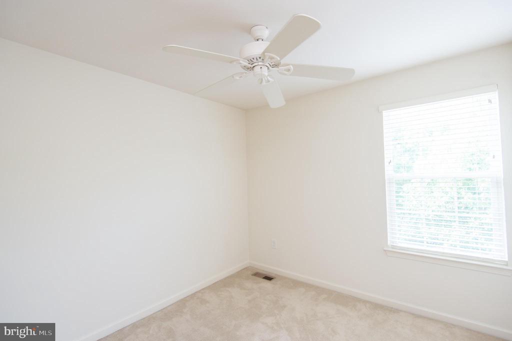 300 DIXON STREET Unit: 505