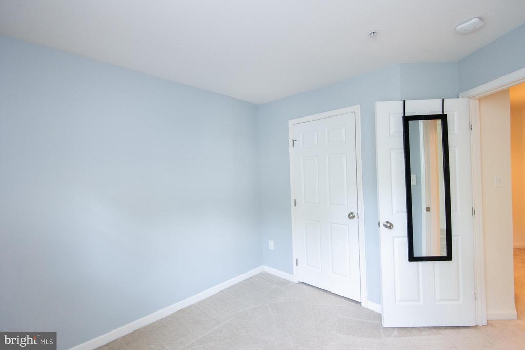 300 DIXON STREET Unit: 505