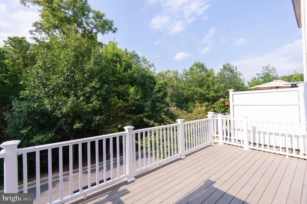 300 DIXON STREET Unit: 505