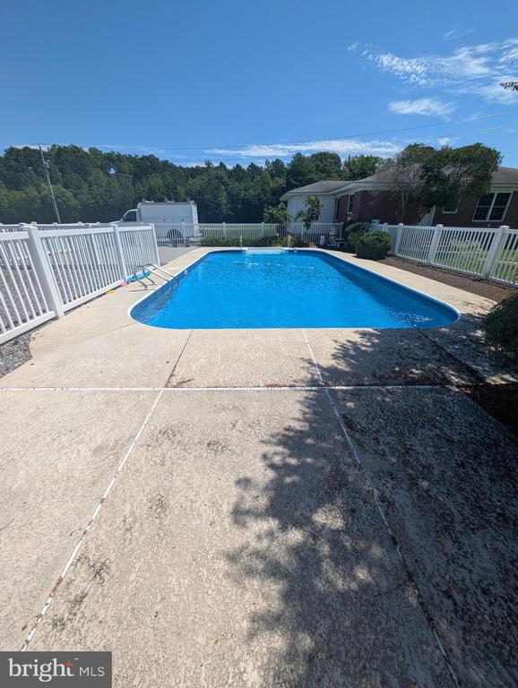 9005 CENTREVILLE ROAD
