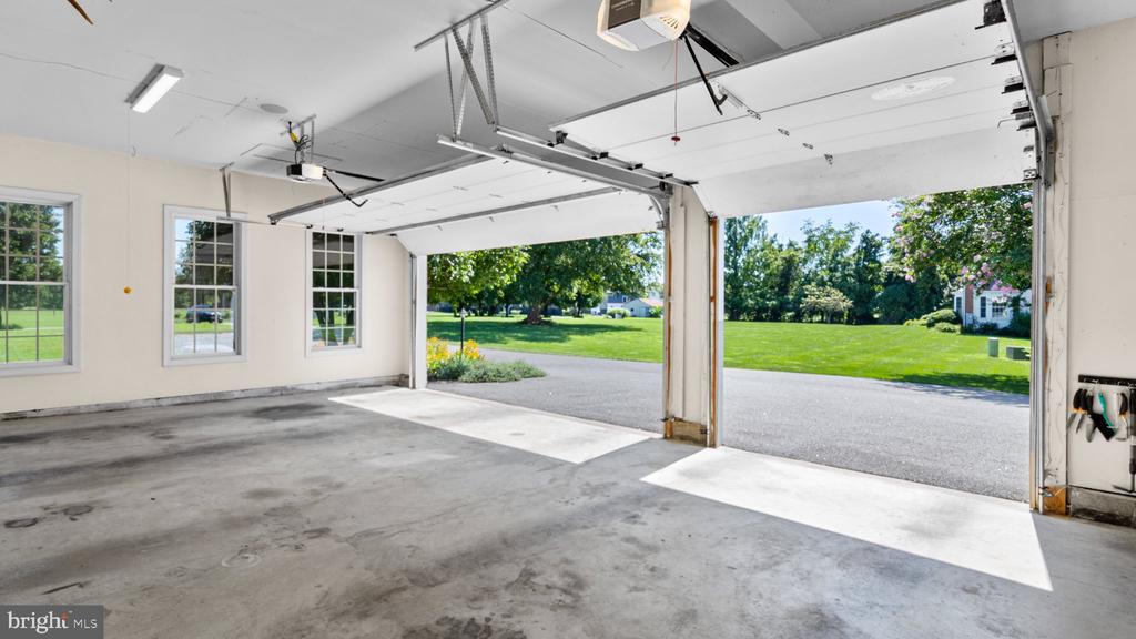 29747 EASTON FARMS